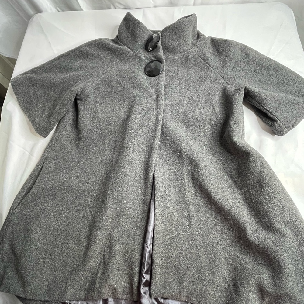 GrifflII Paris Women’s Large wool-blend swing coat with a high collar